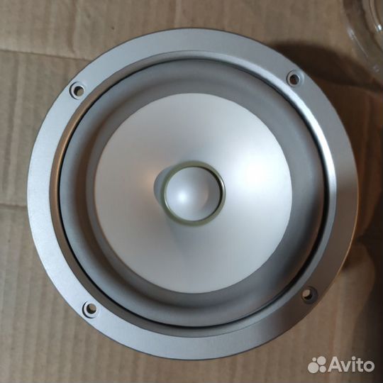 Мидбас Yamaha NS-M525 (новый)