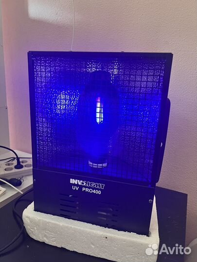 Ультрафиолетовая лампа для дискотек