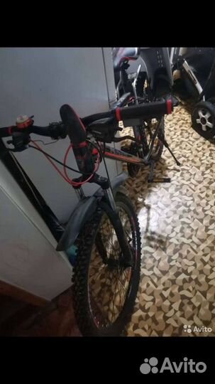 Катание велосипеде