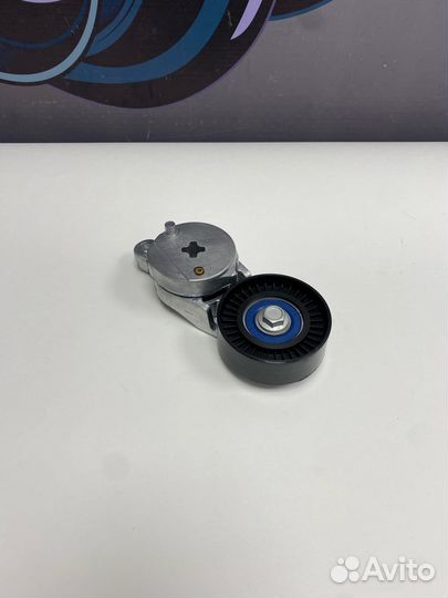 Натяжитель приводного ремня Toyota 16620-36010