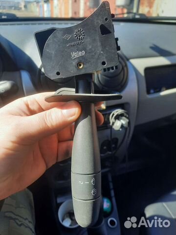 Подрулевой переключатель дворников logan