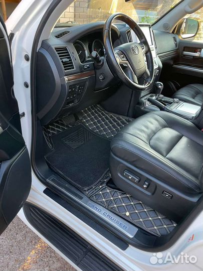 Ковры в салон автомобиля 3D премиум базовый