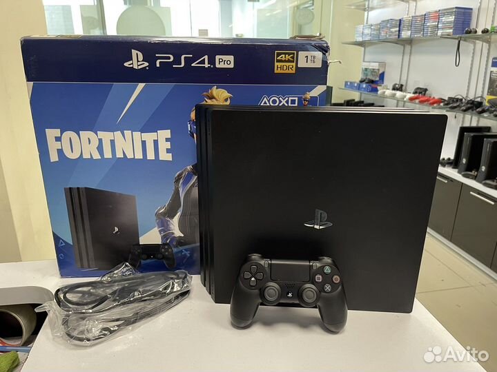 Sony PS4 Pro 7208b /Идеальное Состояние