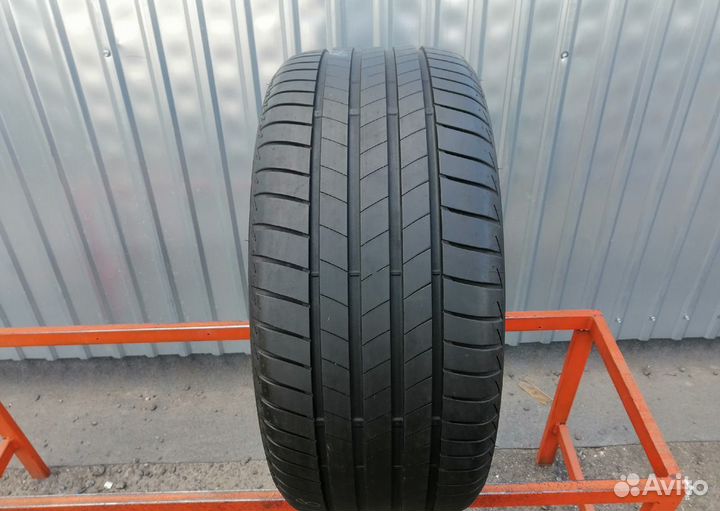 Bridgestone Turanza T005 255/40 R18 99Y