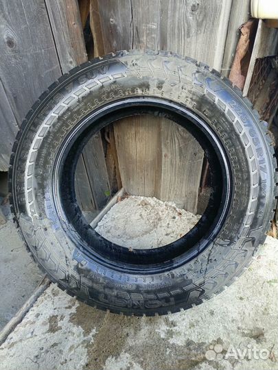 Nokian Tyres Hakkapeliitta 7 SUV 225/65 R17 106T