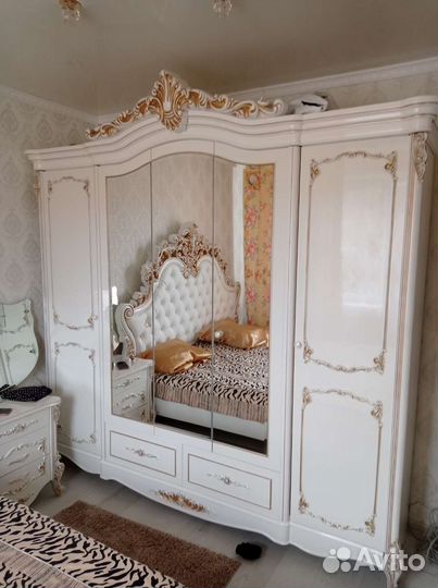 Сборщик мебели