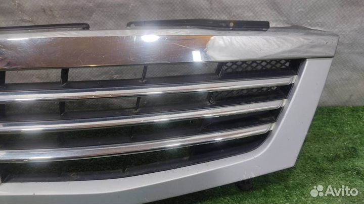 Решетка радиатора Ssangyong Rexton 2005