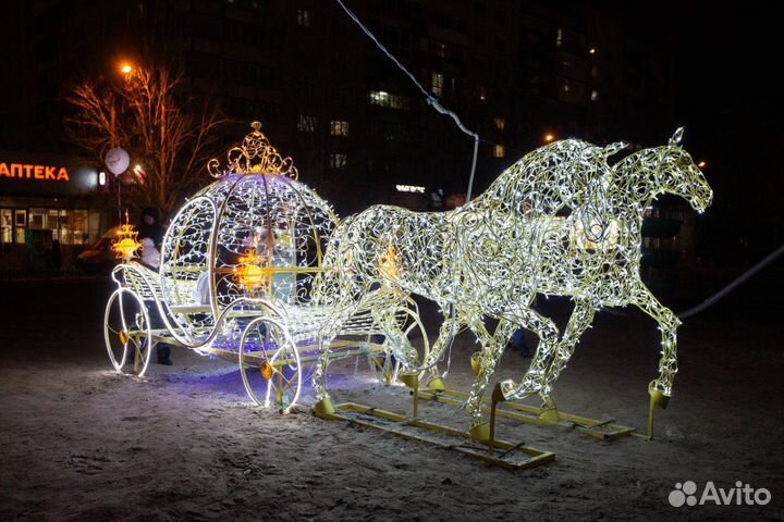 Новогодний Снеговик с подсветкой в наличии