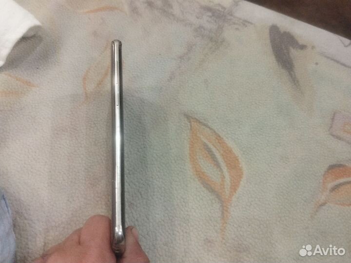 Samsung Galaxy S8+, 4/64 ГБ