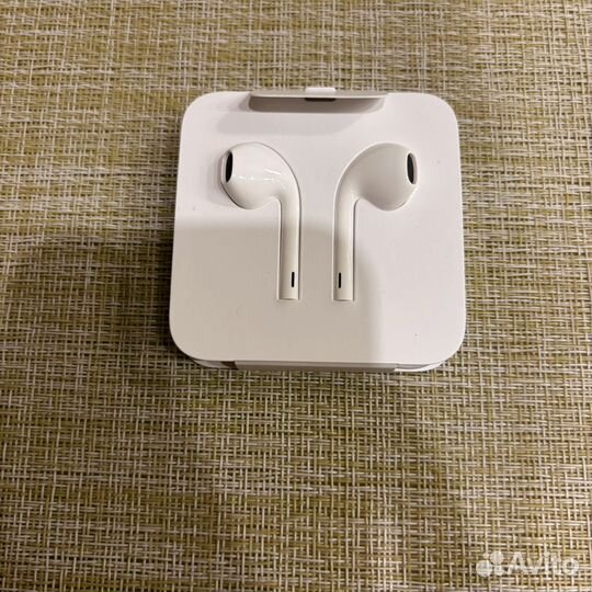 Наушники Apple Earpods Lightning оригинал