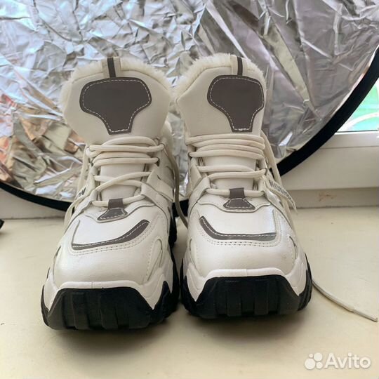 Ботинки женские зимние 39 размера