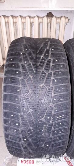 Nokian Tyres Hakkapeliitta 7 255/40 R19 110H