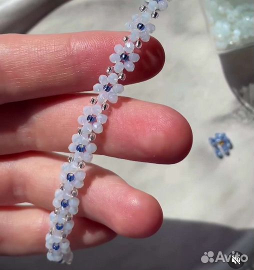 Браслет из бисера