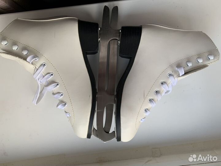 Коньки фигурные Nordway 38