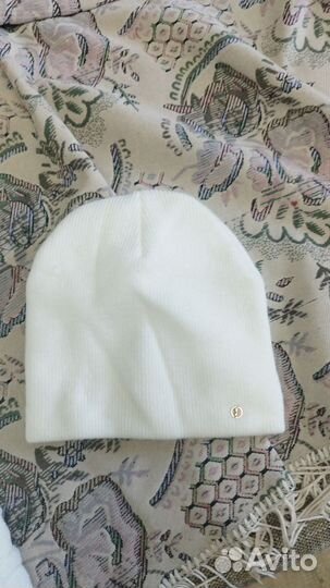 Шапка женская