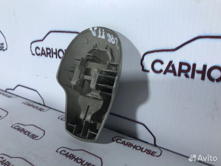 Накладки прочие передние левые Renault Fluence 1.6