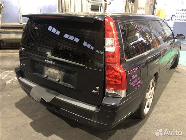 Разбор на запчасти Volvo V70 2001-2008