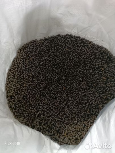 Корм для осетровых