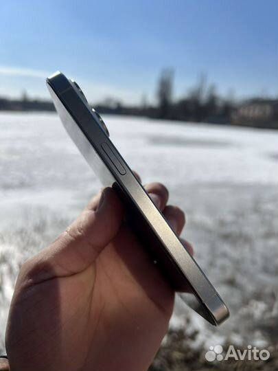 iPhone 15 Pro, 128 ГБ
