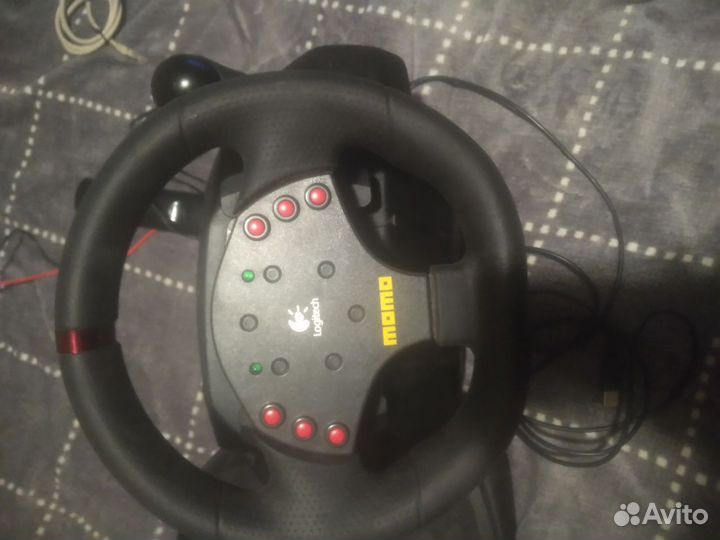 Руль logitech momo racing