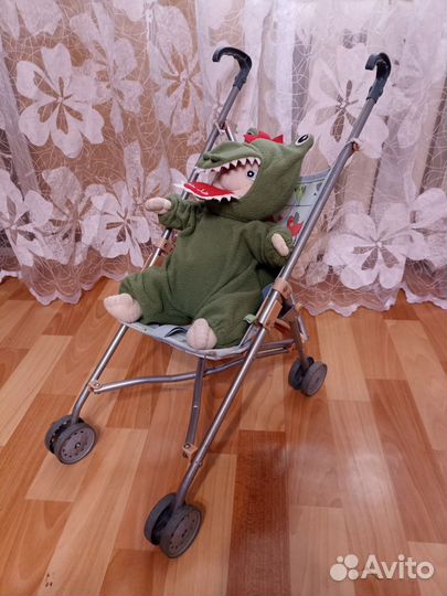 Коляска для кукол