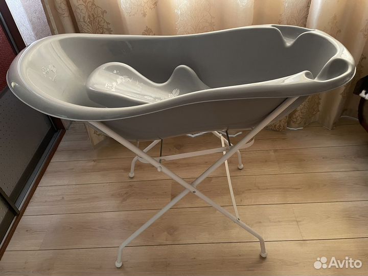 Ванна для купания с горкой