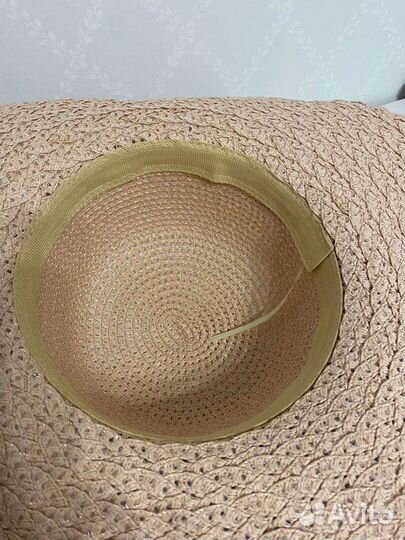 Шляпа с цветами