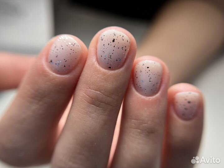 Модель Маникюр, коррекция, гель лак