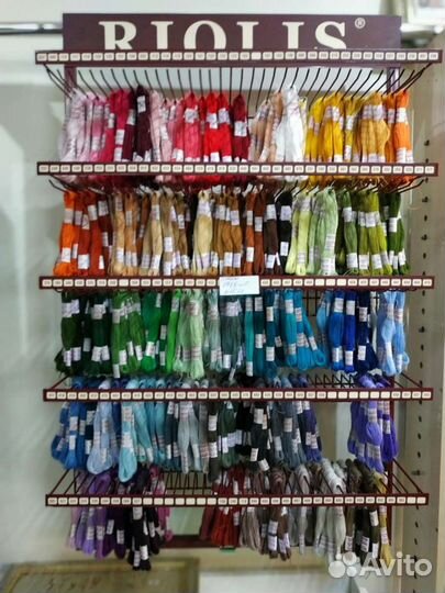 Мулине Риолис Шерсть + Стойка Вышивка