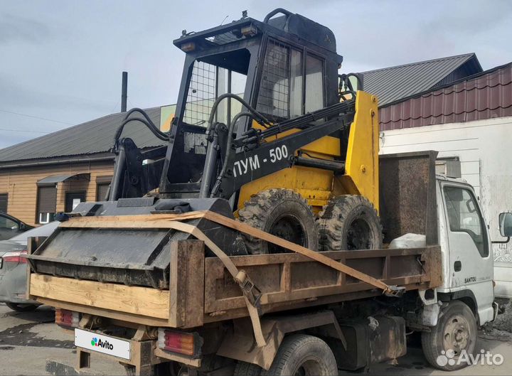 Мини-погрузчик Уралвагонзавод ПУМ-500, 1998