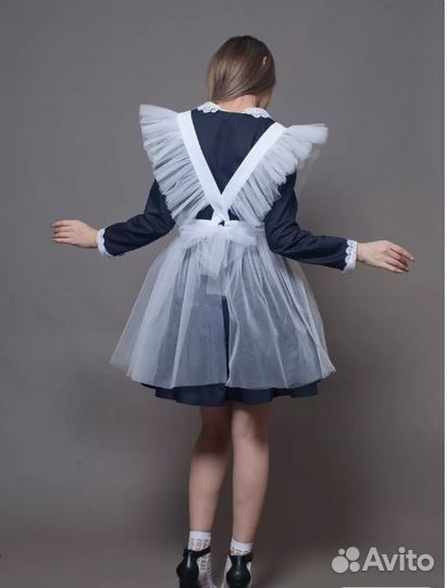 Белый школьный фартук пачка