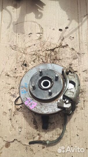 Ступица передняя Nissan Note, March, E12, K13 б/у