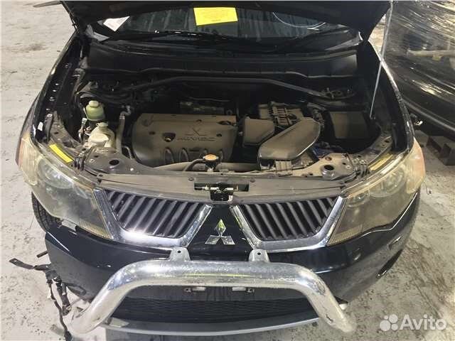 Разбор на запчасти Mitsubishi Outlander XL