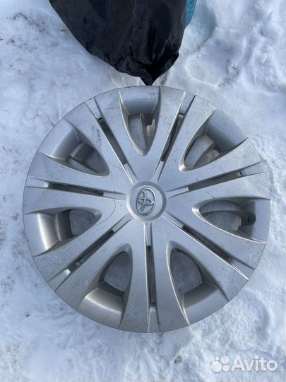 Колпаки toyota corolla r16