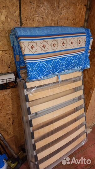 Кровать раскладная увеличенная на ламелях с матрас