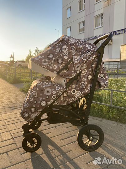 Коляска прогулочная трость BabyHit Drive