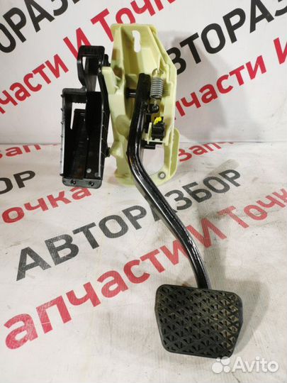 Педаль тормоза Bmw 528I F10 3.0 N52N 2011