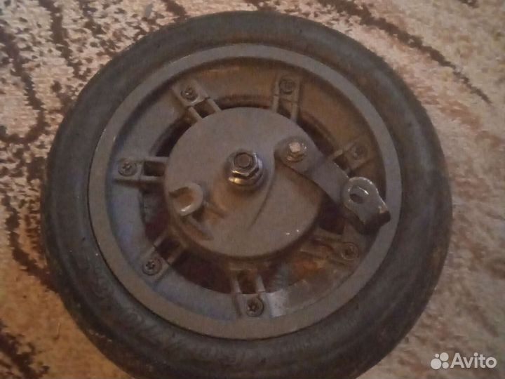 Колесо для электросамоката