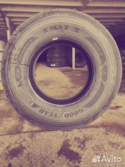 Goodyear kmax S GEN-2 385/65