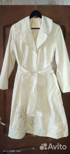 Плащ женский