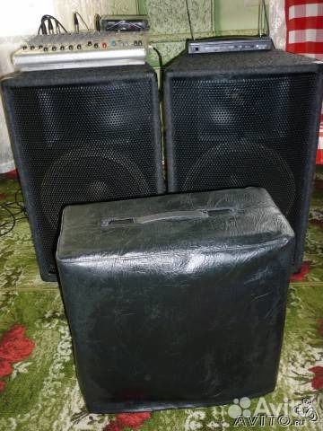 Рековый ящик и Беринжер ub1832fx PRO