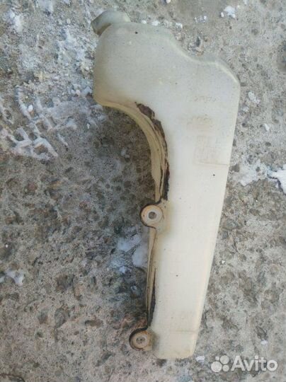 Расширительный бачок Toyota Dyna XZU307 S05C 2002