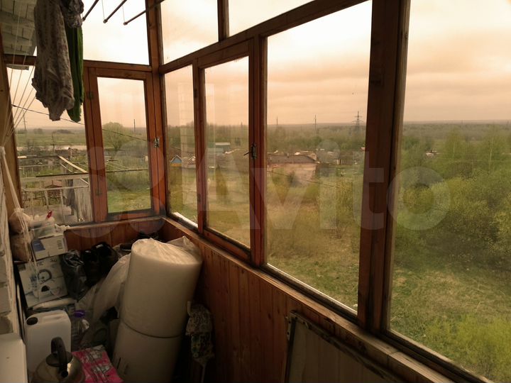 Комната 17 м² в 8-к., 3/3 эт.