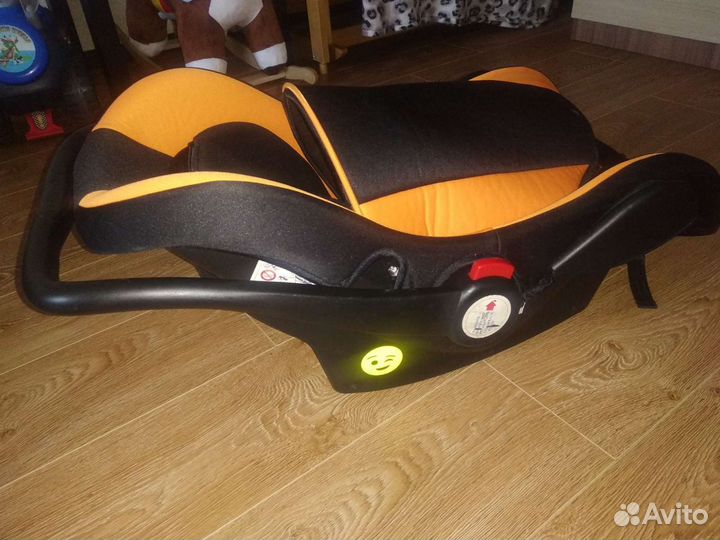 Детская автолюлька