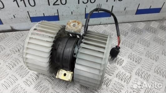 Моторчик печки audi A8 D3 (GSE09KK01)