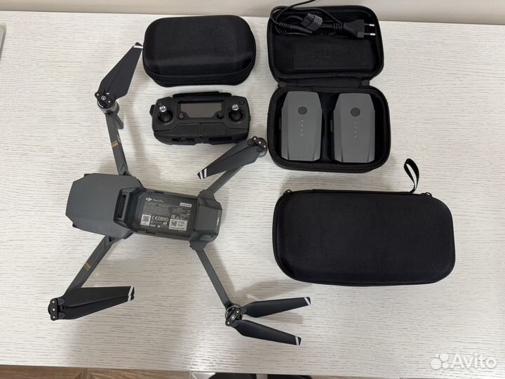 Квадрокоптер DJI Mavic Pro M1p новый
