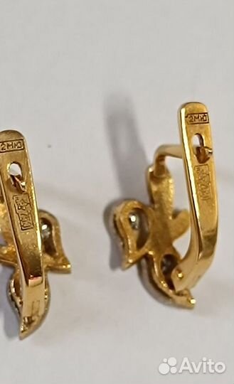 Золотые серьги с бриллиантами СССР