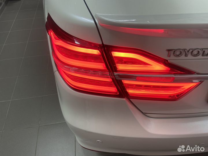 Задние стопы на camry 55