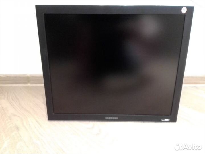 Монитор Samsung 193P plus 19 дюймов