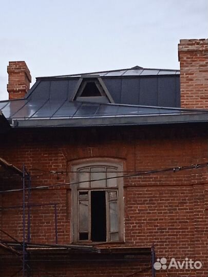 Рабочие на кровлю